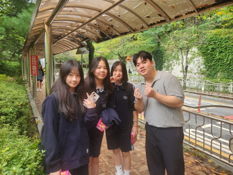9f380d049a497b5fb5c6d323cc2c9b3c_1758778108_3322.jpg